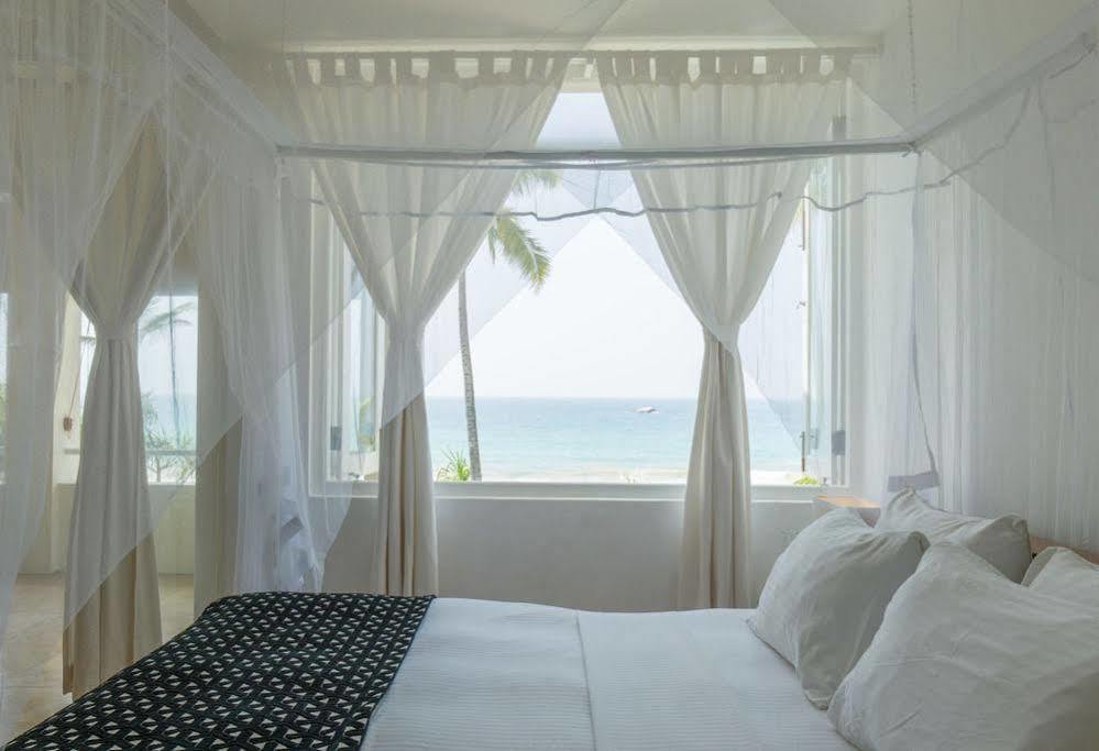 Sri Villas Bentota Extérieur photo